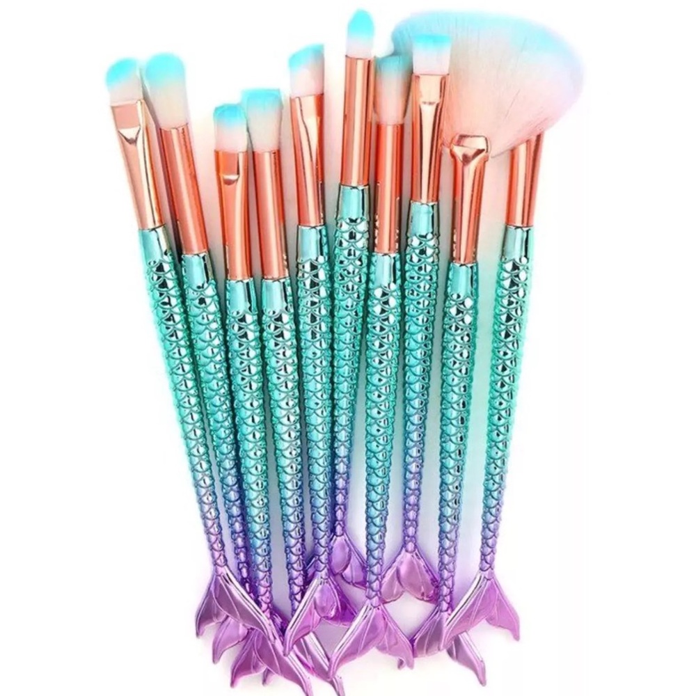 - Mermaid Makeup Brushes Set 10pcs